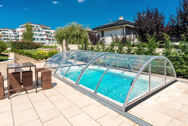 Abris de piscine Aquacomet - Sky - La Fermeture Parisienne - Yvelines et Hauts-de-Seine - Croissy-sur-Seine