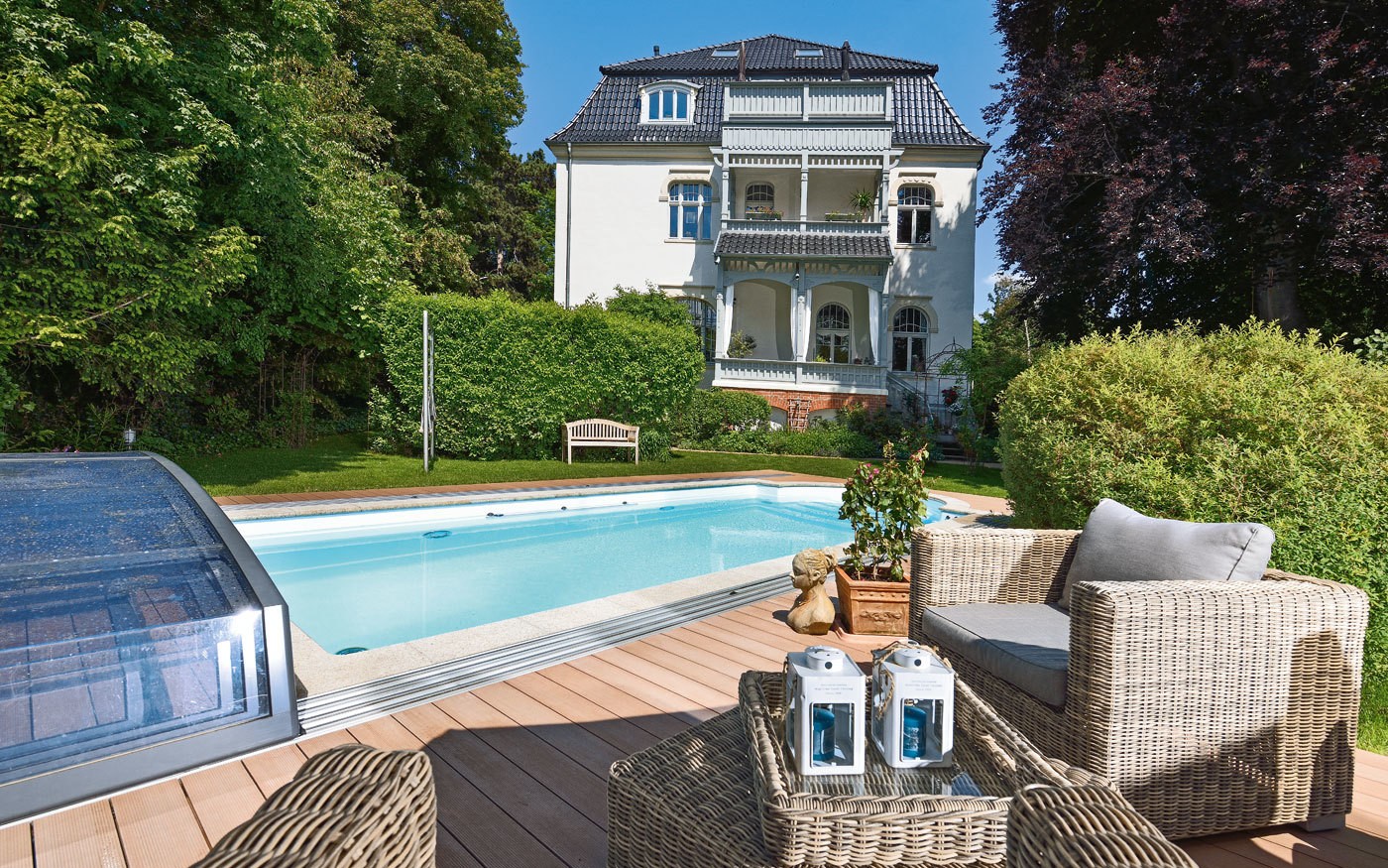 Abris de piscine Aquacomet Visual - La Fermeture Parisienne - Yvelines et Hauts-de-Seine - Maisons-lafitte