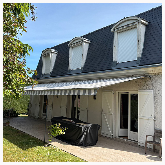 Installation de stores banne de terrasse à Chatou - Yvelines 78 et Hauts-de-Seine 92 - La Fermeture Parisienne